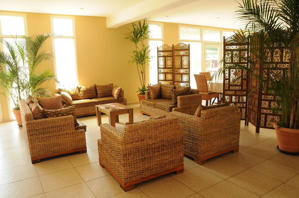 Hotel Maharajah Mamoudzou Ngoại thất bức ảnh