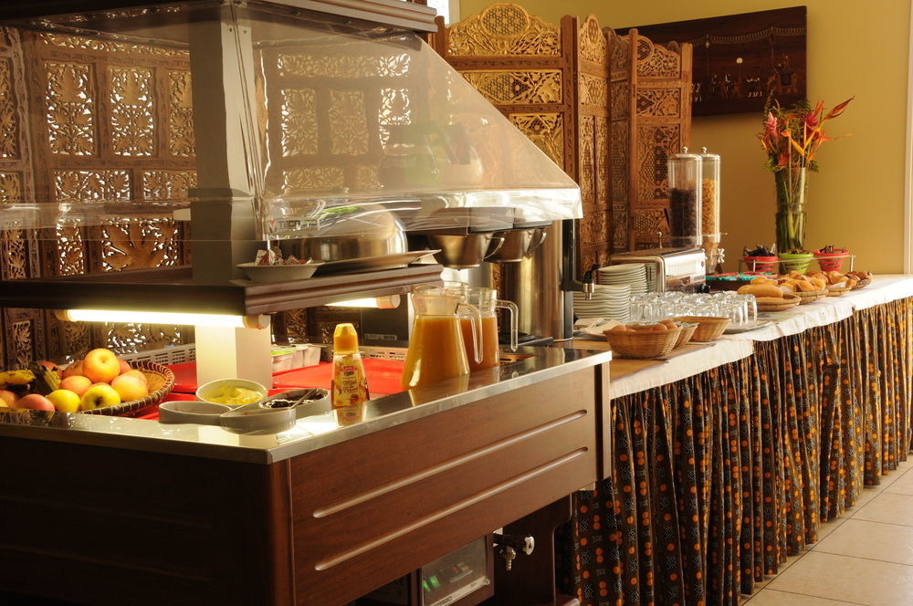 Hotel Maharajah Mamoudzou Ngoại thất bức ảnh