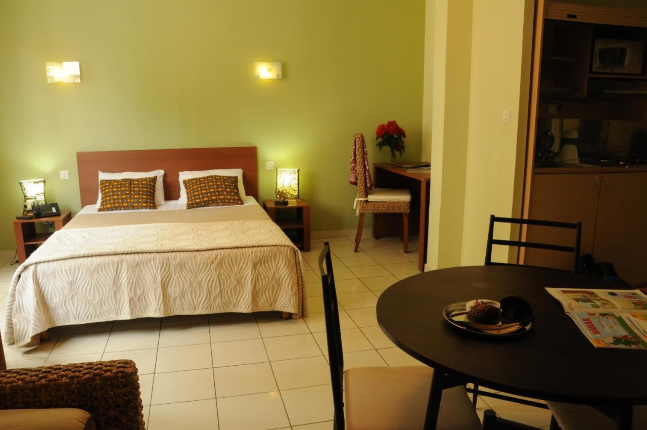 Hotel Maharajah Mamoudzou Phòng bức ảnh